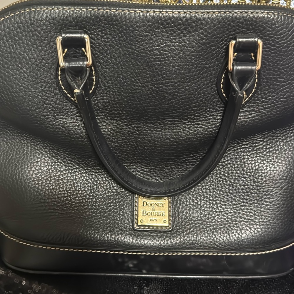 Dooney&Bourke